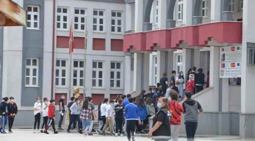 Eskişehir'de koronavirüs gölgesinde sınav heyecanı
