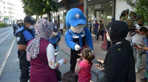 Eskişehir’de koronavirüse karşı “maskotlu” uyarı!