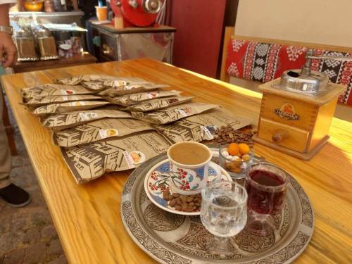 Eskişehir’de kumda kahve geleneği yeni tatlarla buluşuyor!