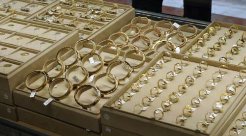 Eskişehir'de kuyumcular memnun: Altın alanlar...