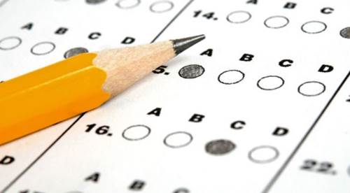 Eskişehir'de LGS'ye giderken kimliğini unutan öğrencinin yardımına polis koştu