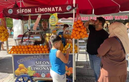 Eskişehir'de limonata ve portakal suyu satışları artıyor