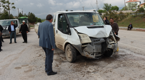 Eskişehir'de maddi hasarlı trafik kazası!