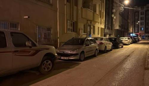 Eskişehir'de mahalleli çareyi poliste buldu: 1 saat boyunca susmadı! 
