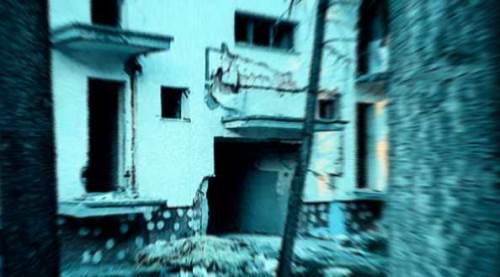 Eskişehir'de mahalleye korku salan bina!