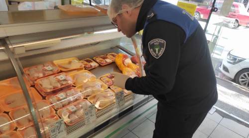 Eskişehir'de marketler mercek altında: Zehirlenmeler arttı!