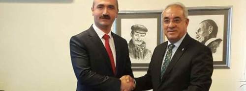 Eskişehir'de mazbatasını aldı, göreve başladı!