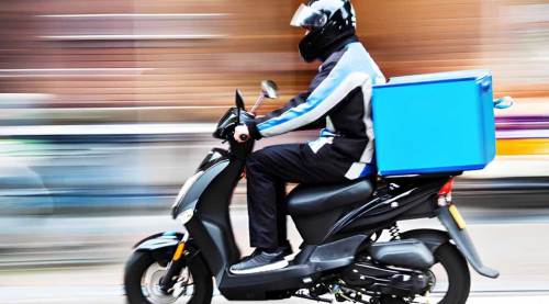 Eskişehir’de memur, emekli, öğretmen ve öğrenci motosikletli kurye oldu!