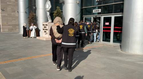 Eskişehir'de merkezli fuhuş operasyonunda 18 tutuklama!