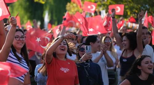 Eskişehir’de milli maç coşkusu: Final dev ekranda izlenecek!