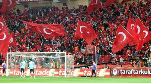 Eskişehir'de milli maç öncesi aman dikkat! Dolandırılmayın...