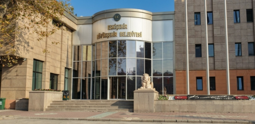 Eskişehir’de milyonluk ihale! Hamam ve akaryakıt istasyonu alanı satışta