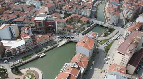 Eskişehir'de mış, muş siyaseti...