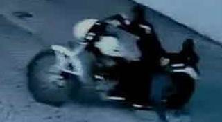 Eskişehir'de motosikleti iterek çalmaya çalışınca...