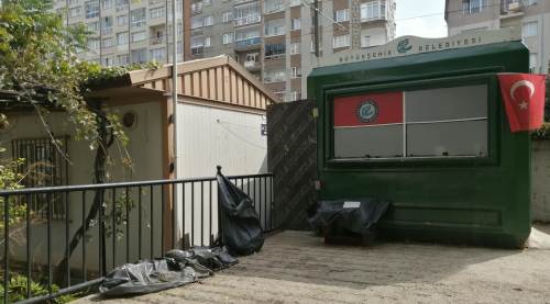 Eskişehir’de muhtarlık taşındı, konteyner unutuldu