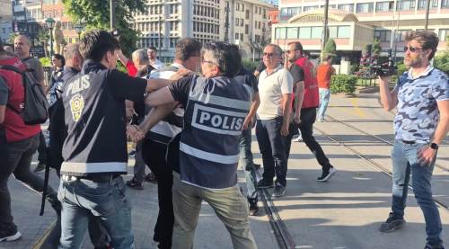 Eskişehir’de NATO karşıtı eylemde 35 gözaltı!