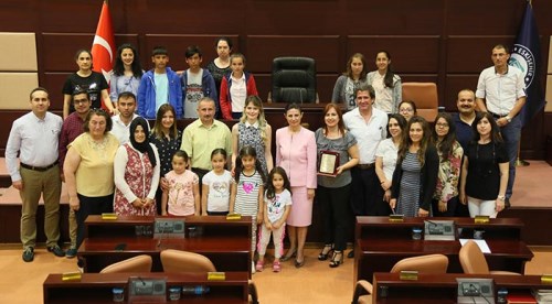 Eskişehir'de öğrenciler 12 ton atık pil topladı