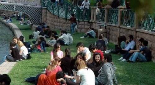 Eskişehir'de öğrenciler artık geçinemiyor