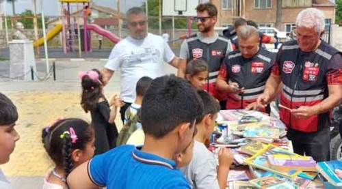 Eskişehir'de öğrencilere tam bin 222 adet...