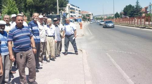 Eskişehir'de ölüm saçan o yol için sokağa indiler!
