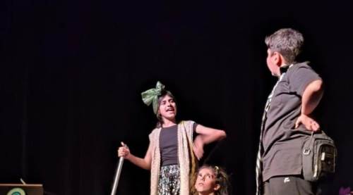 Eskişehir'de ortaokul öğrencileri tiyatro sahneledi