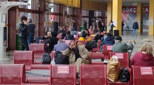 Eskişehir'de otogara akın ettiler!