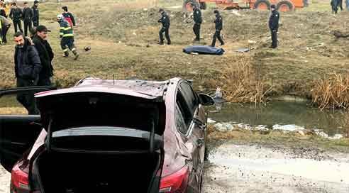 Eskişehir'de otomobil sulama kanalına devrildi: 1 ölü