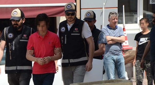 Eskişehir'de otoparkta enselendiler