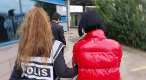 Eskişehir'de para karşılığı fuhuş yapan 4 kişi...