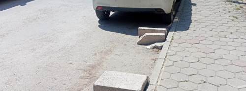 Eskişehir'de park yeri kavgasına kendi çözümünü üretti