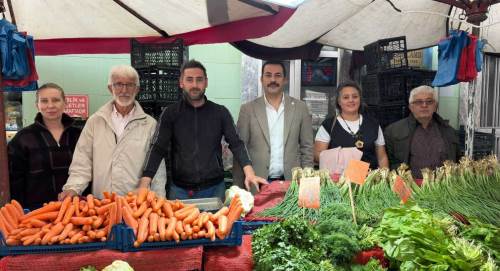 Eskişehir’de pazarın gündemi geçim sıkıntısı! Yalaz'dan esnafa özel ziyaret