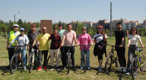 Eskişehir'de pedal gücüyle temiz hava kutlaması!