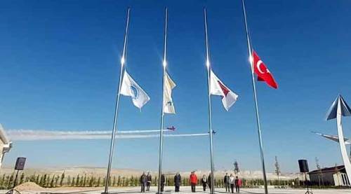 Eskişehir'de pilot baba kızdan anlamlı uçuş