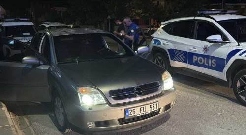 Eskişehir'de pişkinliğin böylesi: Canı sıkkın sürücü silahla...