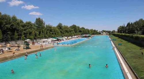Eskişehir'de plaj keyfine büyük ilgi