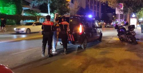 Eskişehir'de polis denetiminde sahte kimliklerle yakalandı