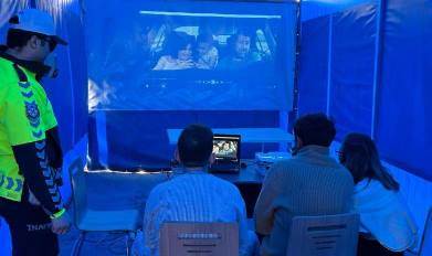 Eskişehir'de polis ekipleri 15 sürücü ve 38 yolcuya eğitim verdi