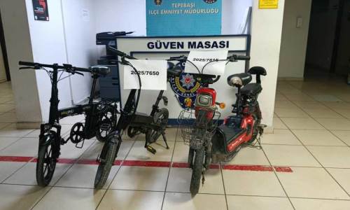 Eskişehir'de polis operasyonu ile çalıntı bisikletler sahiplerine teslim edildi