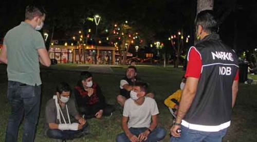 Eskişehir'de polisten "koronavirüs" denetimi!