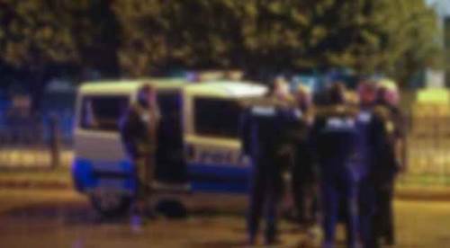 Eskişehir'de polisten kaçan zanlı evinin çatısında yakalandı