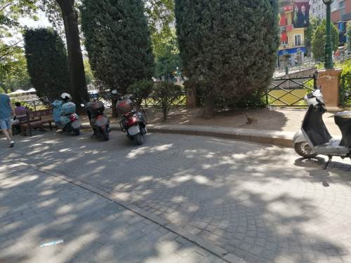 Eskişehir’de Porsuk Bulvarı araçların işgali altında!