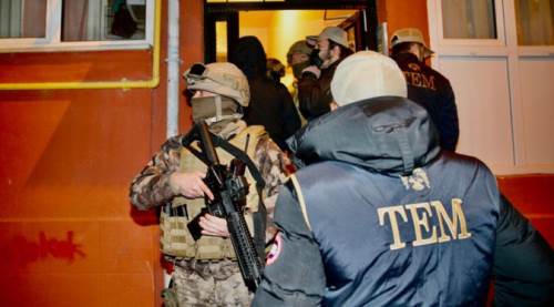 Eskişehir'de sabaha karşı flaş terör operasyonu