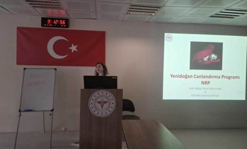 Eskişehir’de sağlık çalışanlarına yenidoğan canlandırma eğitimi