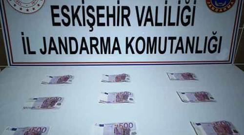Eskişehir'de sahte döviz tehlikesi son anda önlendi
