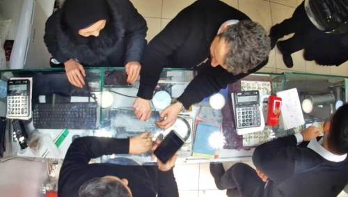 Eskişehir'de sahte polislerin oyunu boşa çıktı: Tam 630 bin TL’lik altın...