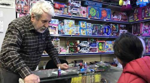 Eskişehir'de şaka malzemeleri eskisi kadar ilgi görmüyor