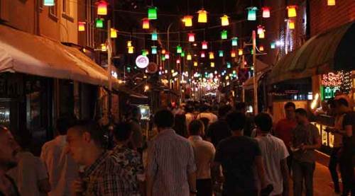 Eskişehir'de salgının unutulduğu akşamlar...