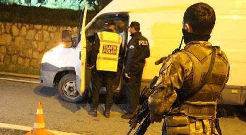 Eskişehir'de Sarar ailesini gasp olayında Türk İnterpol'ü devrede
