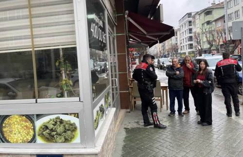 Eskişehir'de şaşırtan olay: Bir ay önce tanıştı, telefonu gitti...