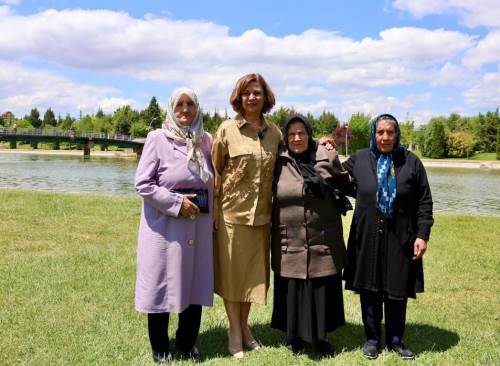 Eskişehir’de seçim sonrası sıcak buluşma: Ayşe ünlüce sözünü tuttu